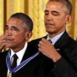 Obama giving self medal political meme template blank politics, Obama, medal, award