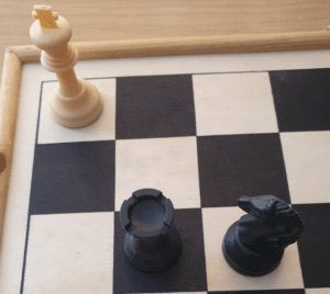 Chess stalemate Vs Vs. meme template